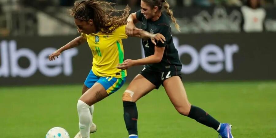"Elas em campo" é tema do Caminhos da Reportagem desta segunda-feira