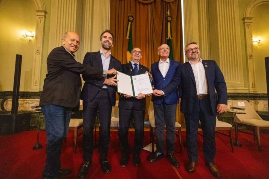 Estado entrega Licença Prévia do Projeto Natureza