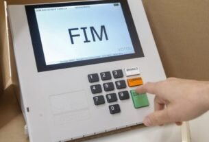 Nas duas primeiras horas de votação, 467 urnas foram substituídas