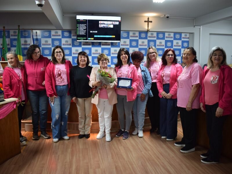 São Lourenço do Sul: Associação das Rosas Guerreiras recebe homenagem da Câmara de Vereadores